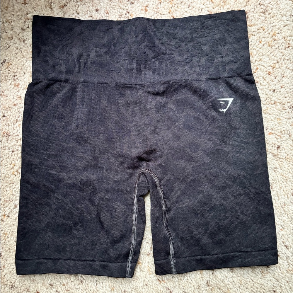 BLACK ADAPT SAFARI TIGHT SHORTS